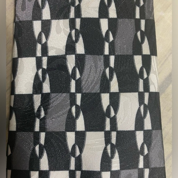 Mens Clip On 19” Long Neck Tie Black Silver Ivory Geometrical Squares Suit Tie - Picture 6 of 6